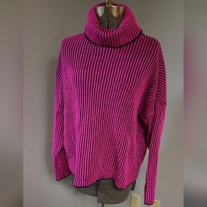 PLUS SIZE 20 NEON PINK AND BLACK TURTLENECK SWEATER